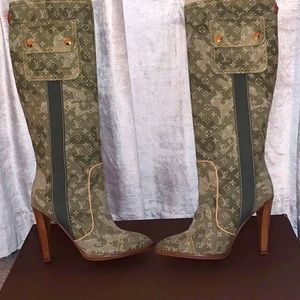 Louis Vuitton Takashi Murakami Monogram logo knee high boots size 39